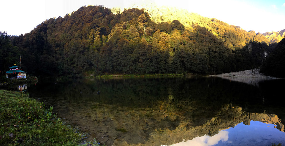 Panoramic shot of the sunrise at Dodital (Click to enlarge. If you are looking on your phone it will look better in landscape mode)