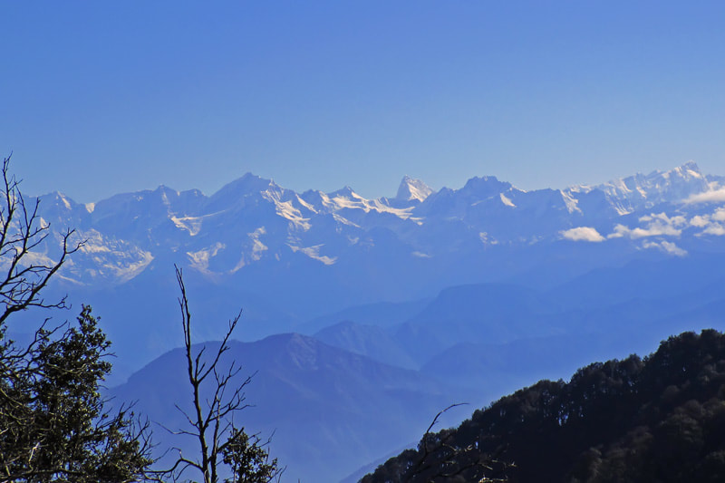 Prominent mountains visible during the Nagtibba trek. These include Mt Jaonli, Mt Srikanth and the Gangotri range